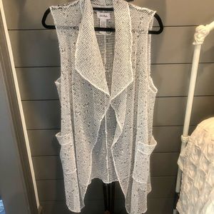 Unusual and fun Black and gray net vest